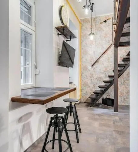 Loft *